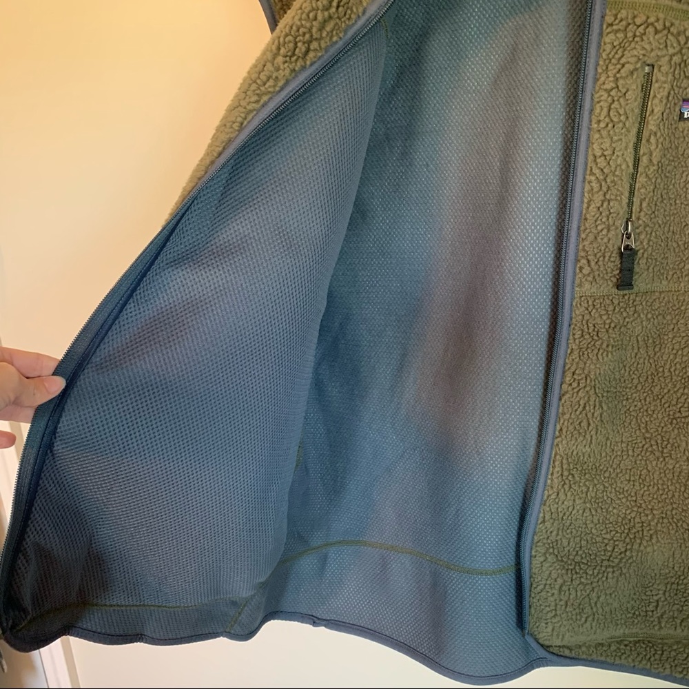 SOLD! Patagonia Classic Retro X Vest Deep Pile Green Sherpa Men's XL Full Zip - Picture 5 of 7